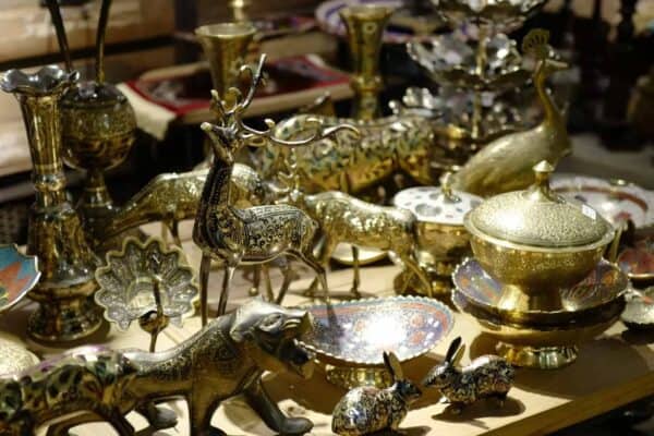 Acquisto mobili antichi da privati: come funziona