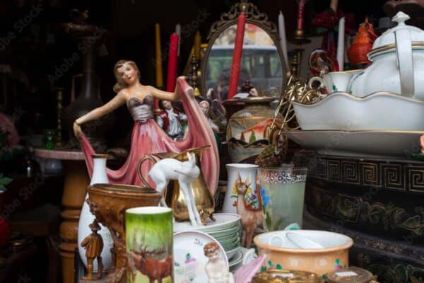 Valutazione mobili antichi: come riconoscere il vero valore